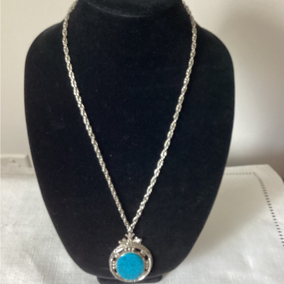Turquoise Color Silver Tone Pendant Necklace - Picture 1 of 4